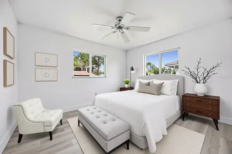 2501 Cass Street Sarasota FL 34231