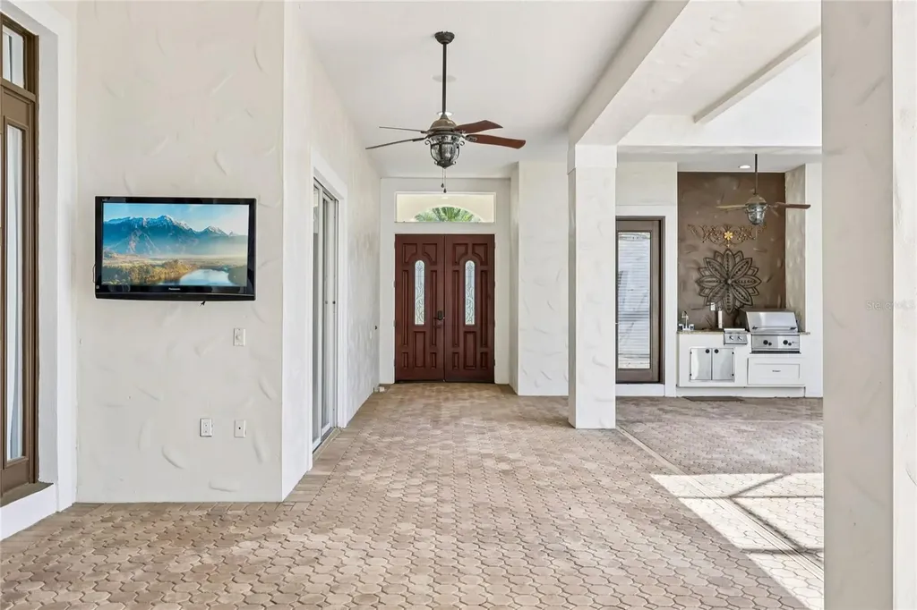 2068 Roberts Point Drive Windermere FL 34786