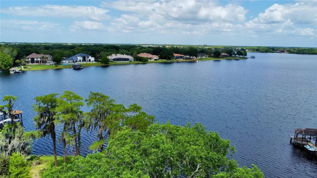 2068 Roberts Point Drive Windermere FL 34786