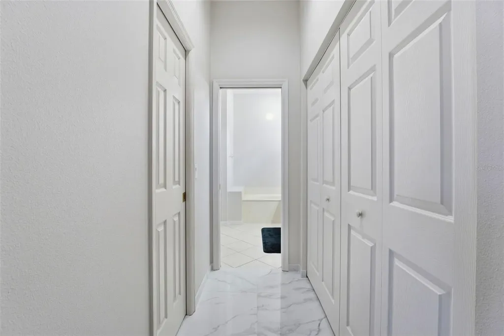132 Tall Trees Court Sarasota FL 34232