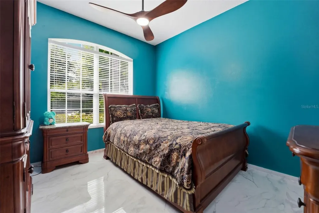 132 Tall Trees Court Sarasota FL 34232