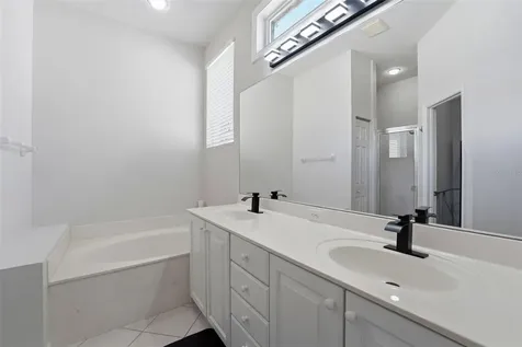 132 Tall Trees Court Sarasota FL 34232