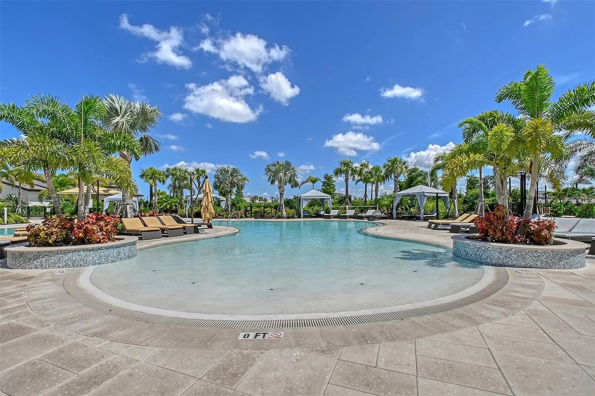 3419 Hilltop Circle Bradenton FL 34211