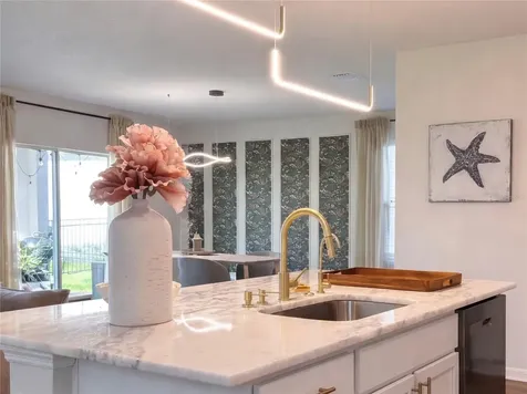 3419 Hilltop Circle Bradenton FL 34211