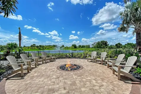 3419 Hilltop Circle Bradenton FL 34211