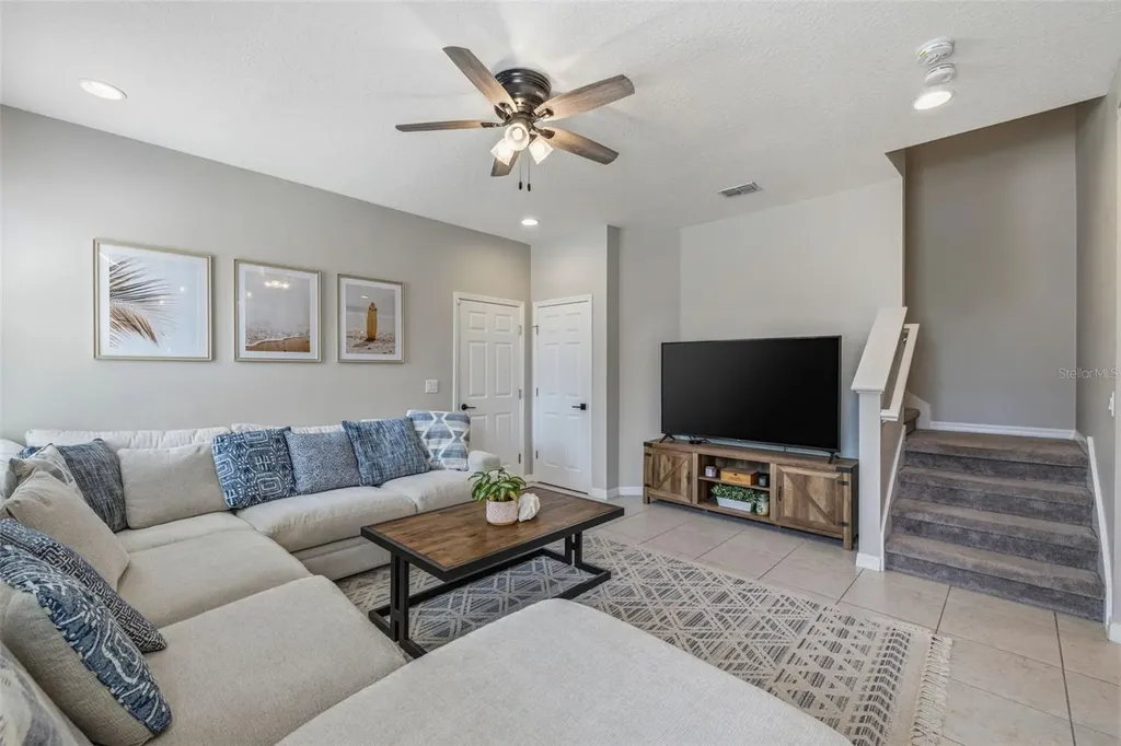 6380 Camino Drive Apollo Beach FL 33572