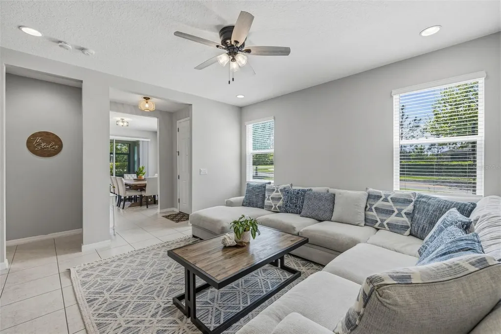 6380 Camino Drive Apollo Beach FL 33572