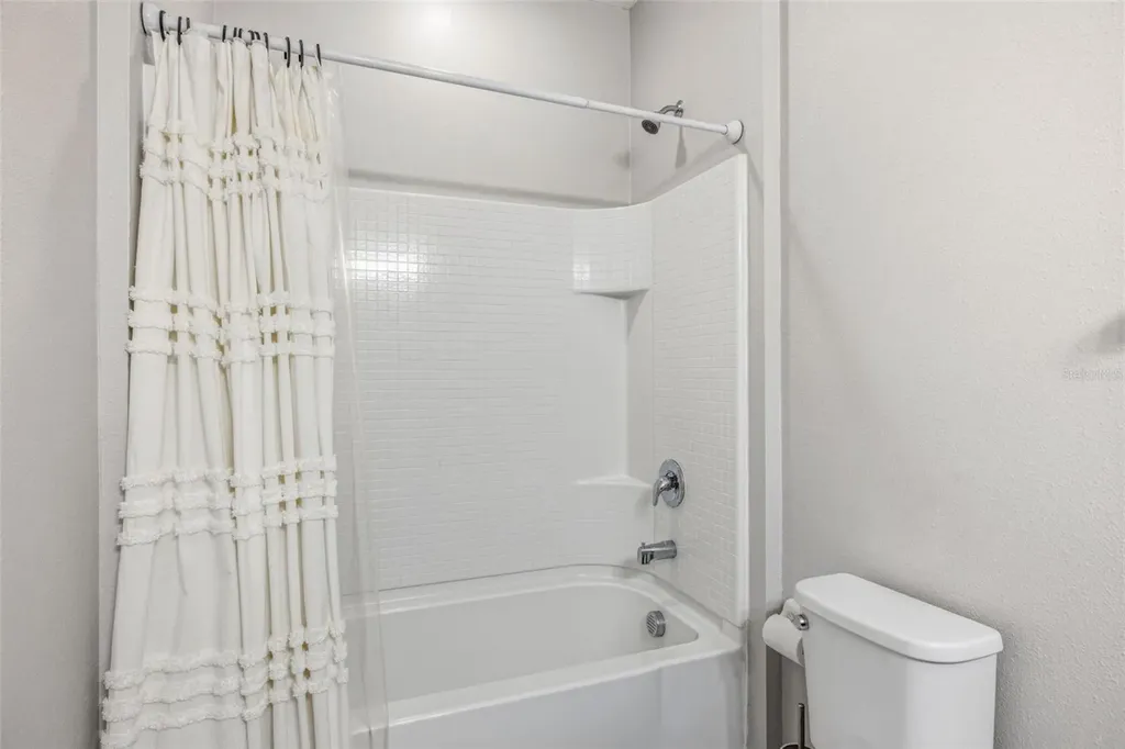 6380 Camino Drive Apollo Beach FL 33572
