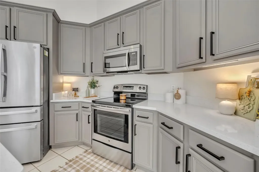 1054 Landview Court Orlando FL 32828