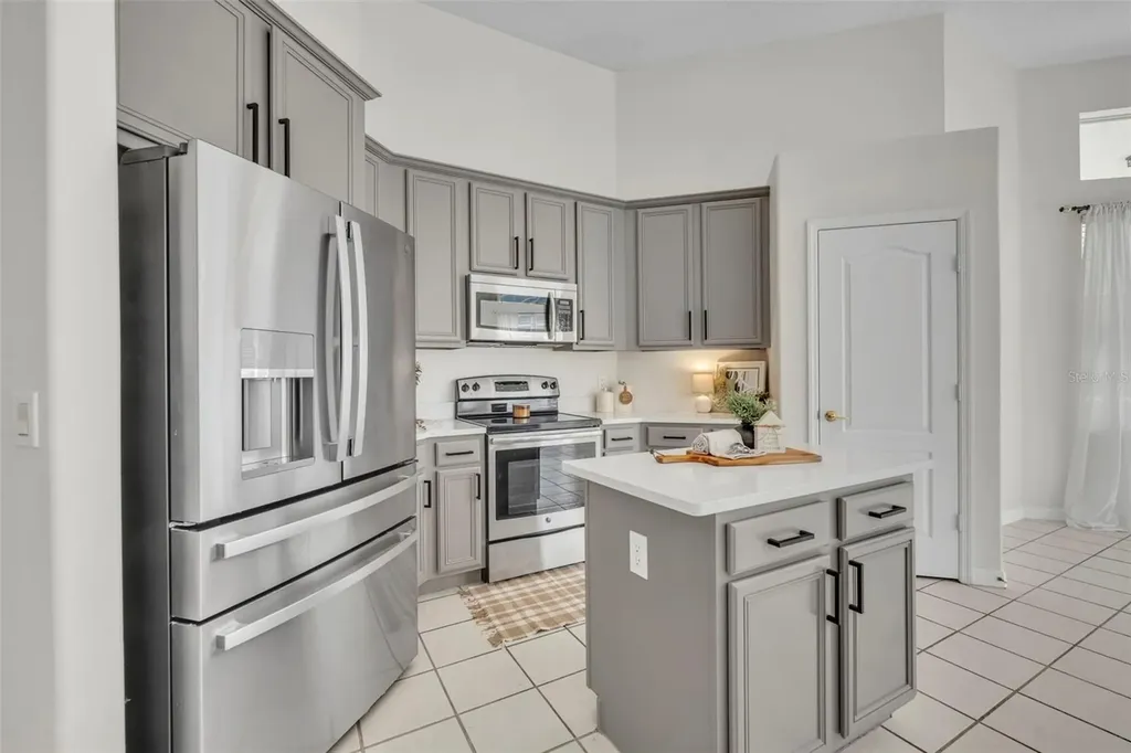 1054 Landview Court Orlando FL 32828