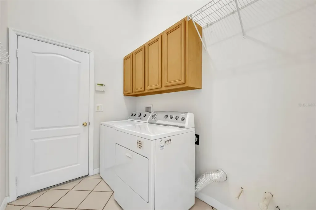 1054 Landview Court Orlando FL 32828