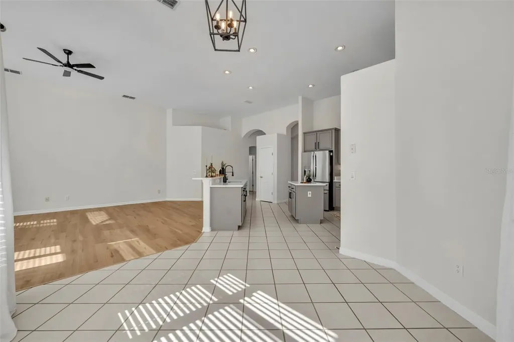 1054 Landview Court Orlando FL 32828