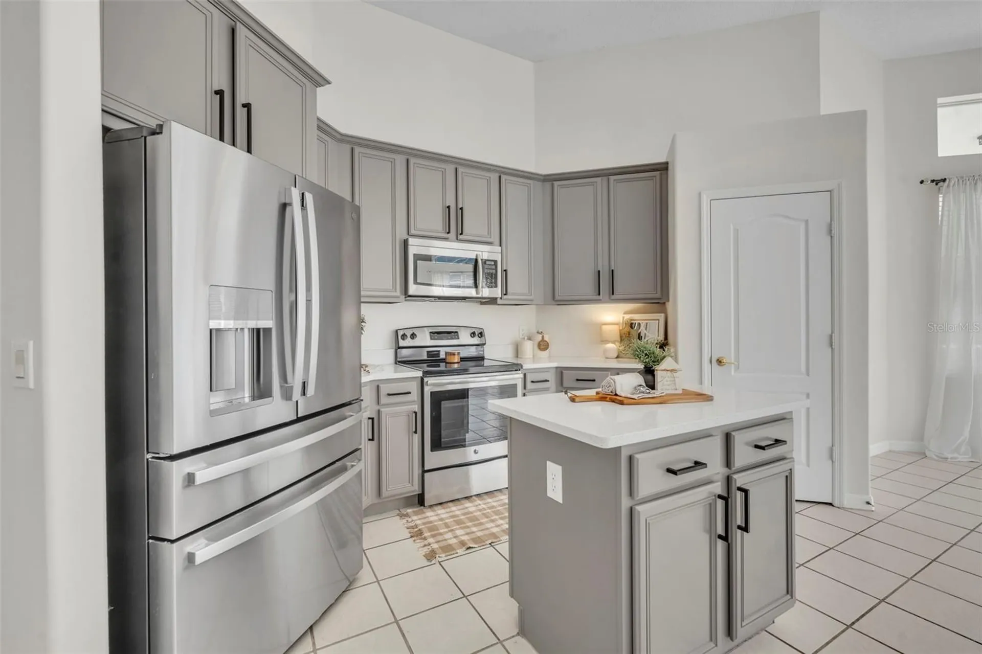 1054 Landview Court Orlando FL 32828