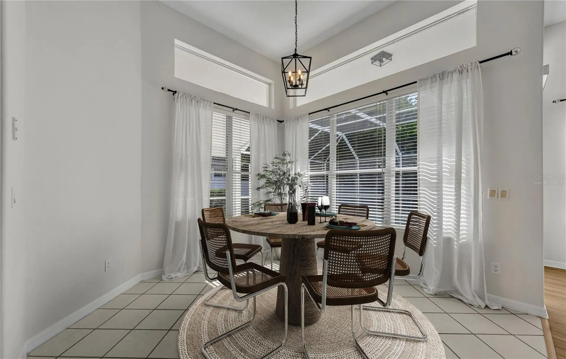 1054 Landview Court Orlando FL 32828
