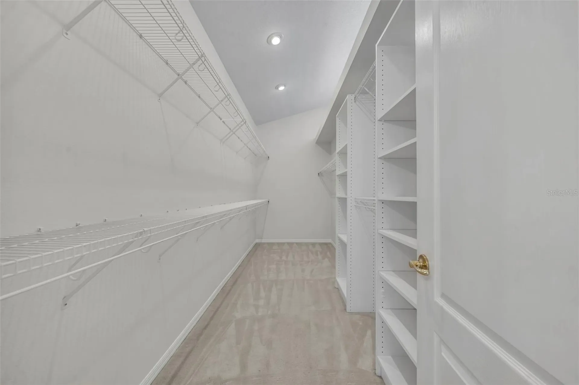 1054 Landview Court Orlando FL 32828