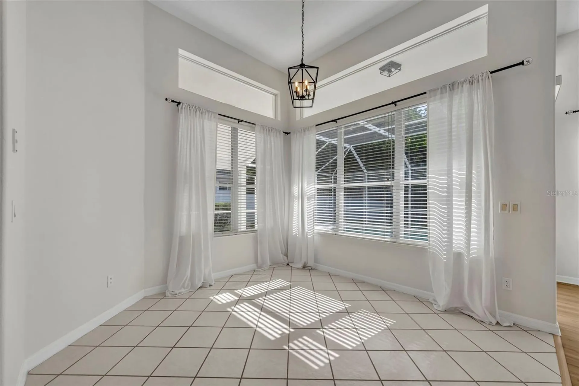 1054 Landview Court Orlando FL 32828