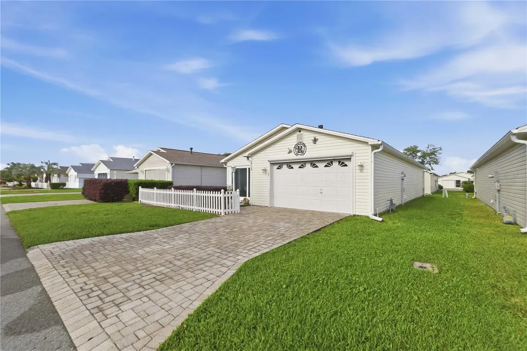 1714 El Nino Street The Villages FL 32162