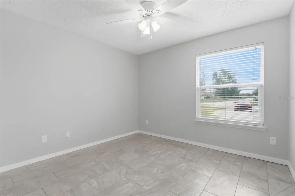 2351 Montano Street Deltona FL 32738