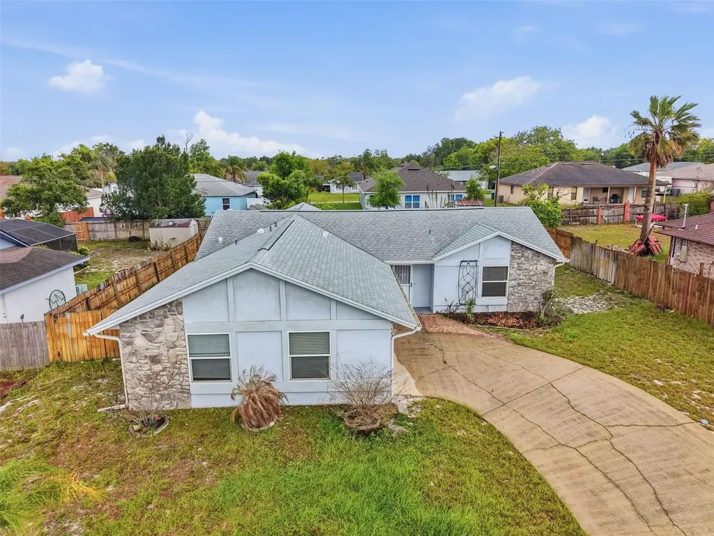 2351 Montano Street Deltona FL 32738