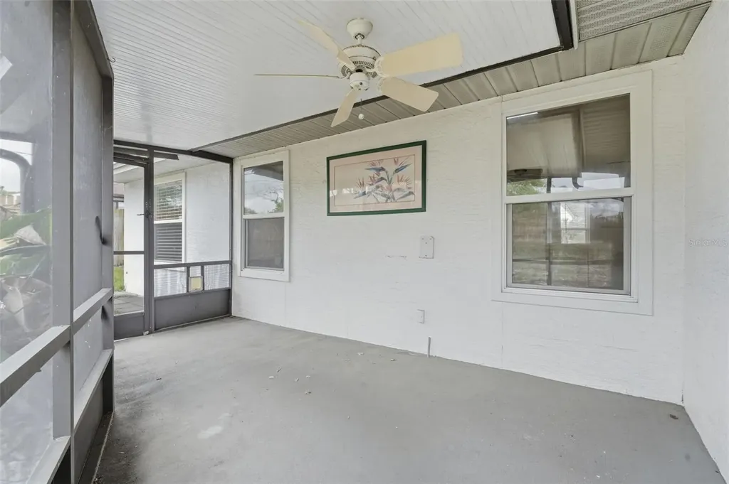 2351 Montano Street Deltona FL 32738