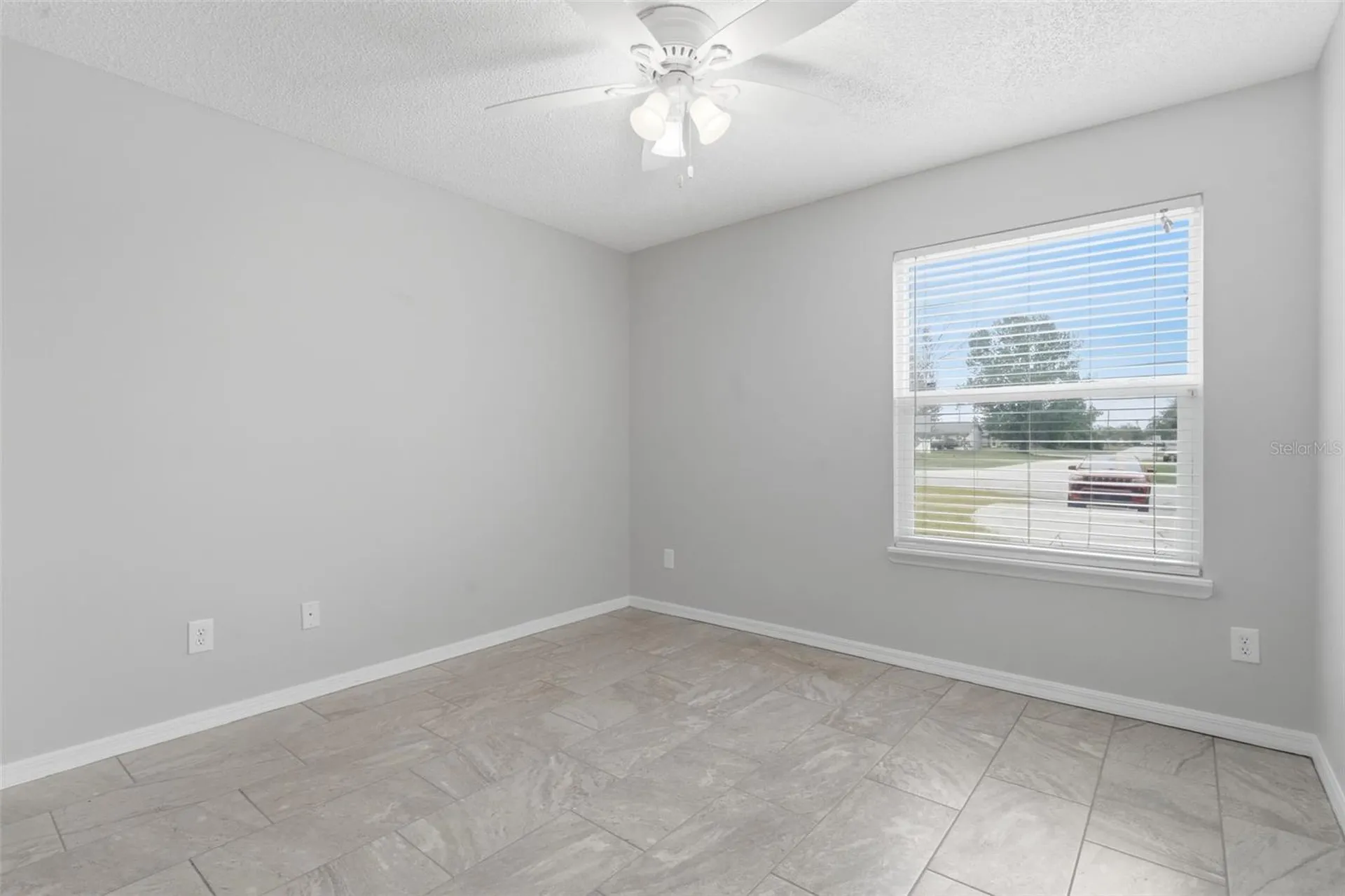 2351 Montano Street Deltona FL 32738