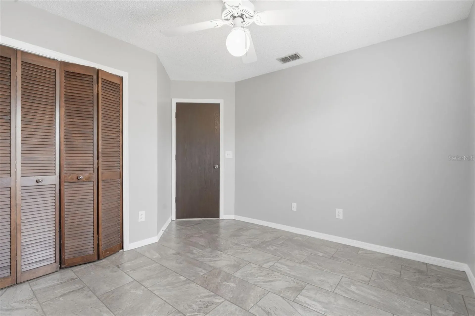 2351 Montano Street Deltona FL 32738