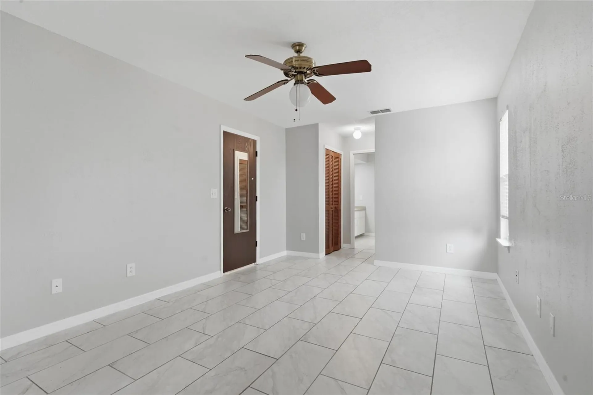 2351 Montano Street Deltona FL 32738