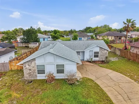 2351 Montano Street Deltona FL 32738