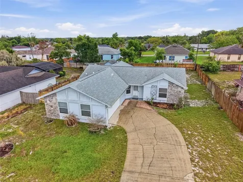 2351 Montano Street Deltona FL 32738