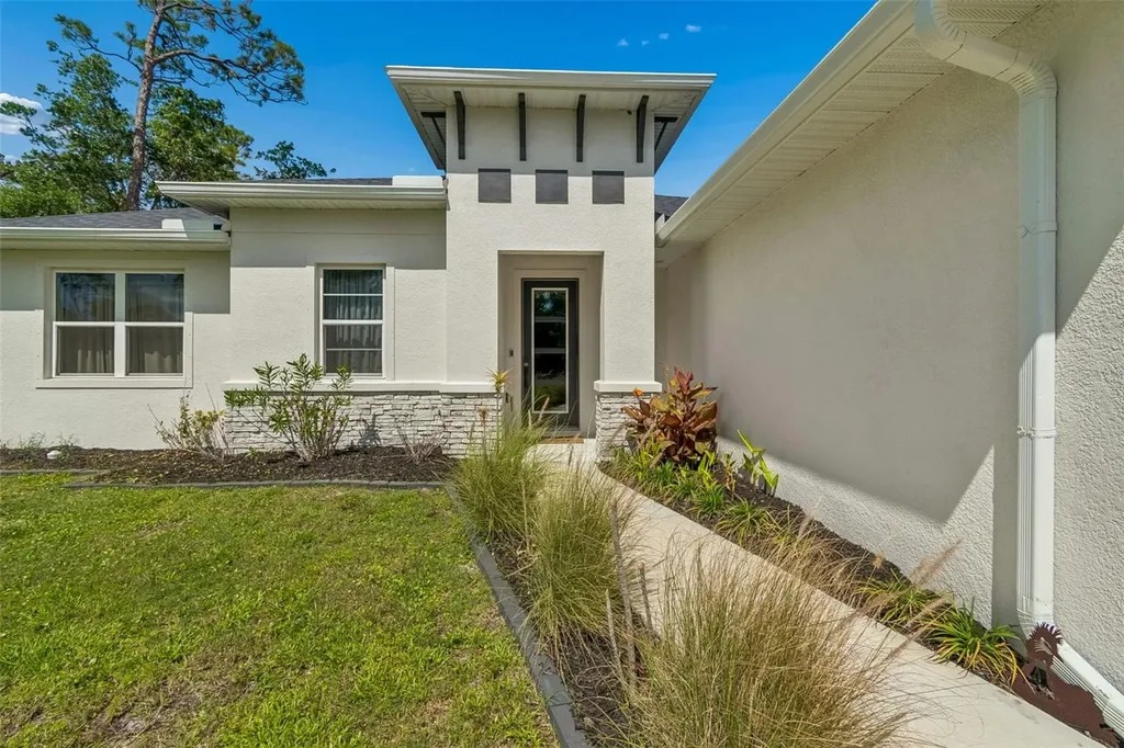 4916 Hader Road North Port FL 34288