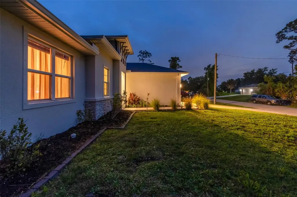 4916 Hader Road North Port FL 34288