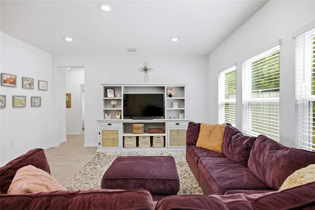 1197 NW 133rd Way Newberry FL 32669