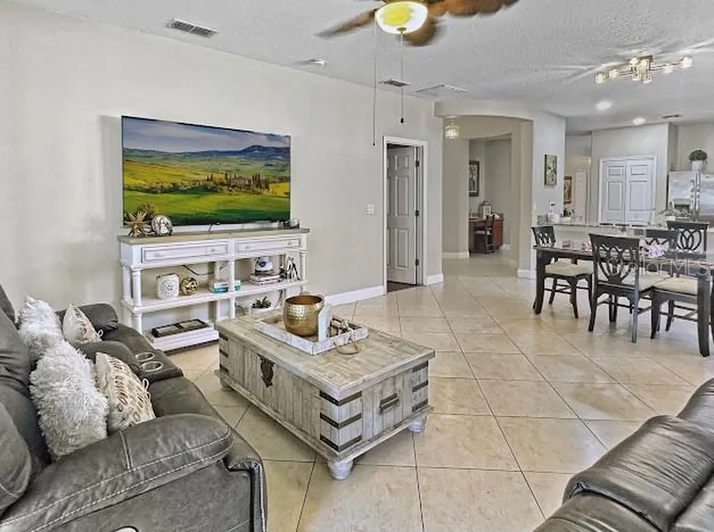 9162 Venezia Plantation Drive Orlando FL 32829