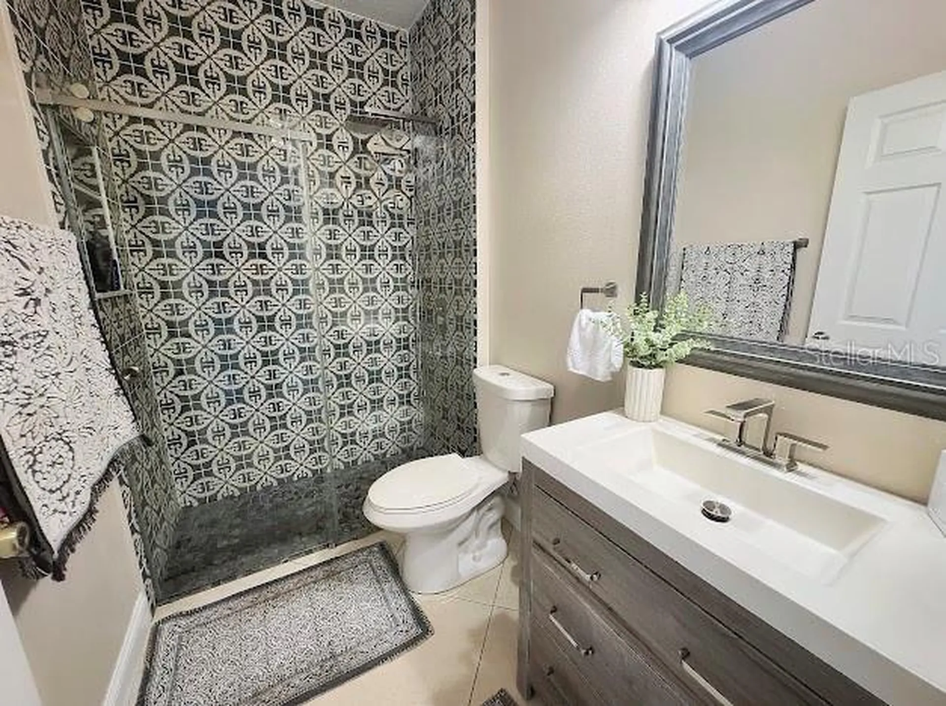 9162 Venezia Plantation Drive Orlando FL 32829