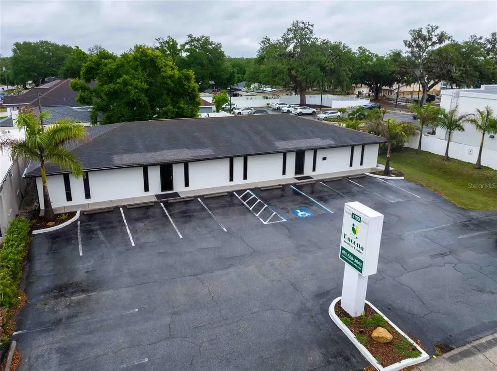 4109 N Armenia Tampa FL 33607