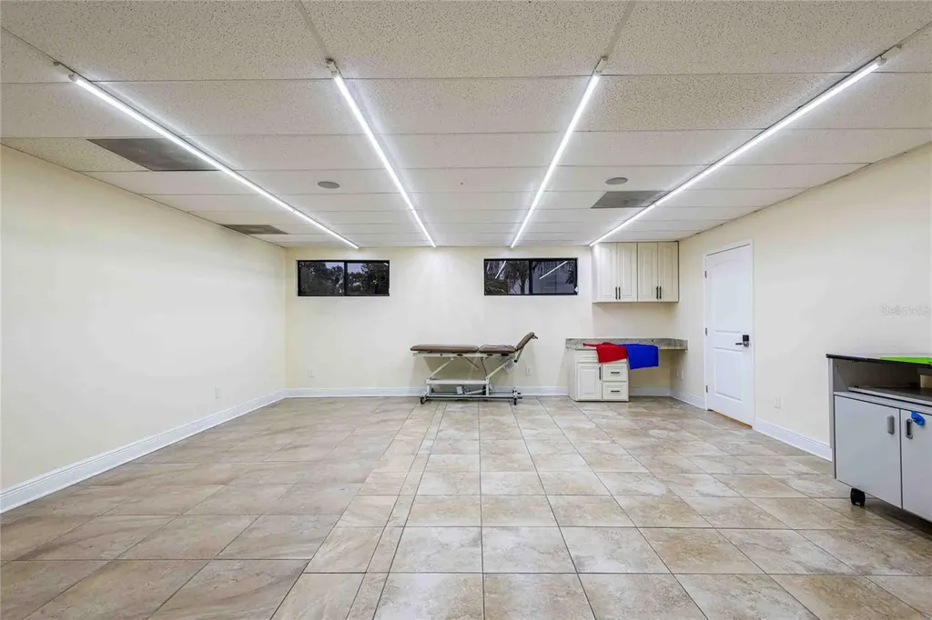 4109 N Armenia Tampa FL 33607