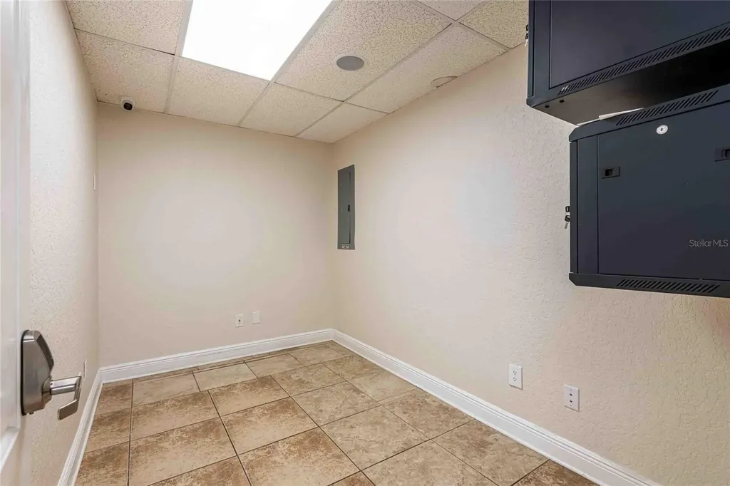 4109 N Armenia Tampa FL 33607