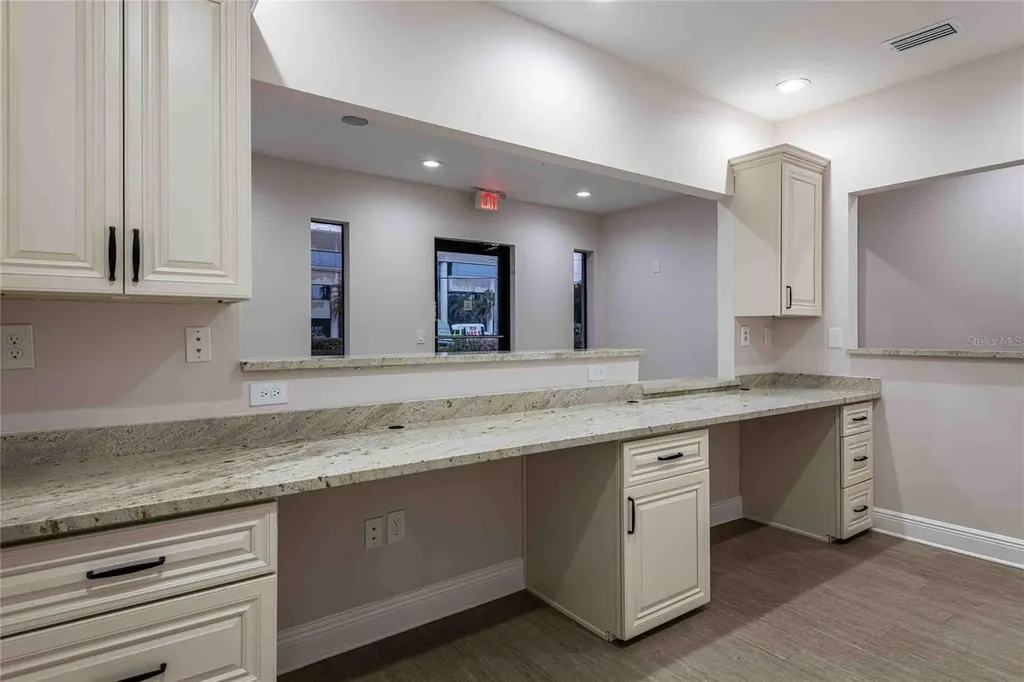 4109 N Armenia Tampa FL 33607
