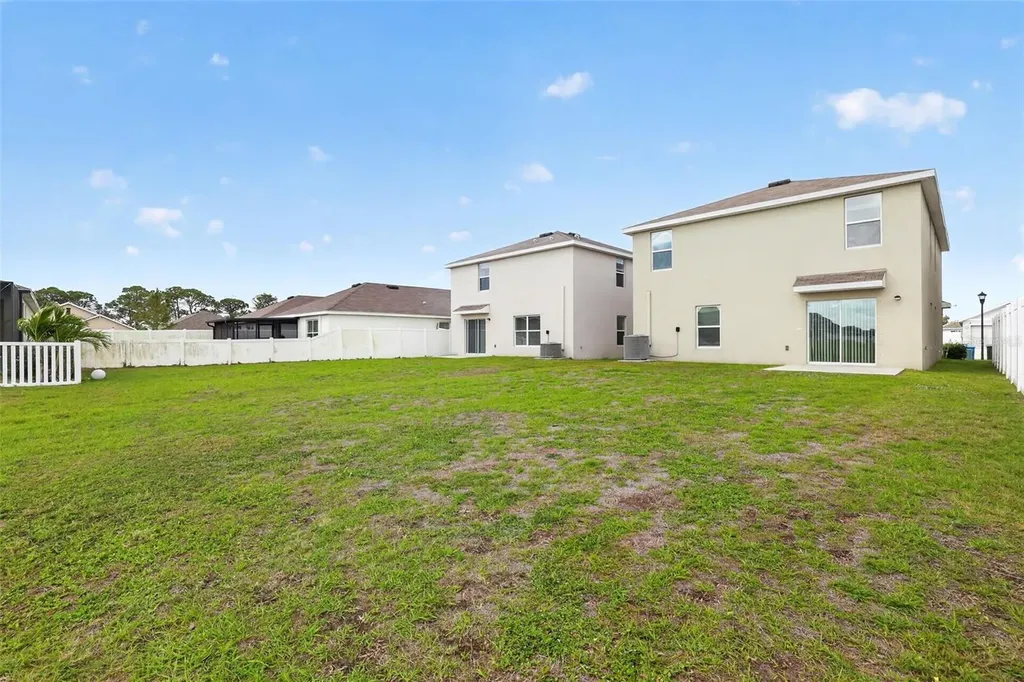 451 Sunlit Coral Street Ruskin FL 33570