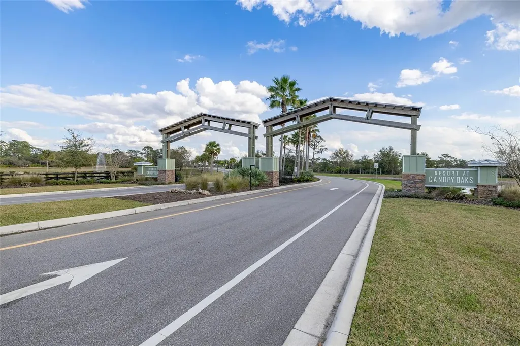 325 Tiki Turn (hwy 630) E Lake Wales FL 33898