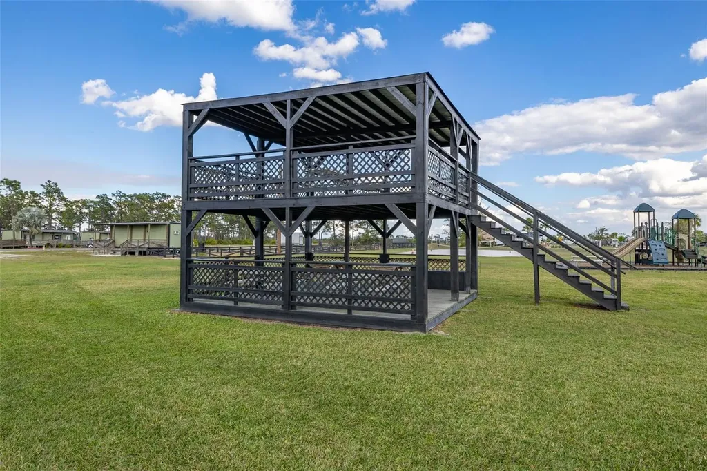 325 Tiki Turn (hwy 630) E Lake Wales FL 33898