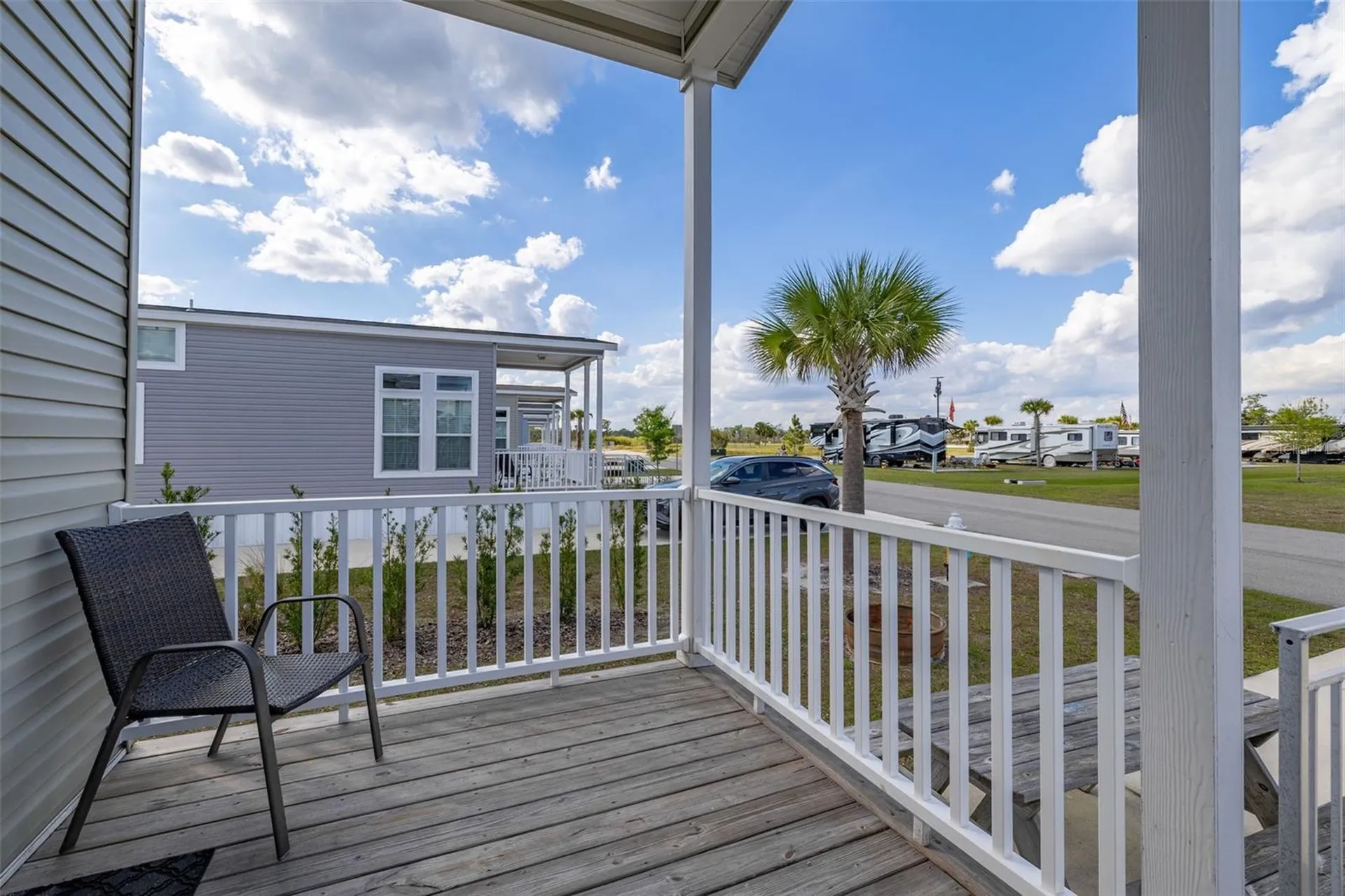 325 Tiki Turn (hwy 630) E Lake Wales FL 33898