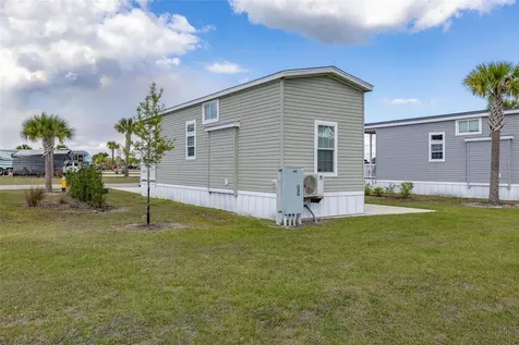 325 Tiki Turn (hwy 630) E Lake Wales FL 33898