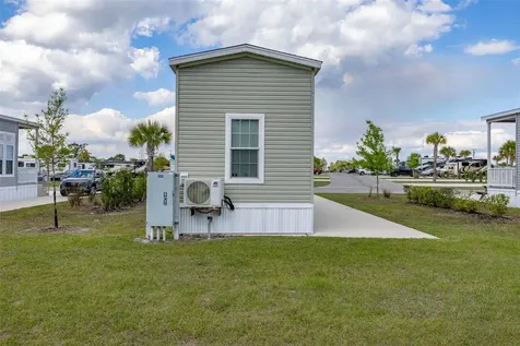 325 Tiki Turn (hwy 630) E Lake Wales FL 33898