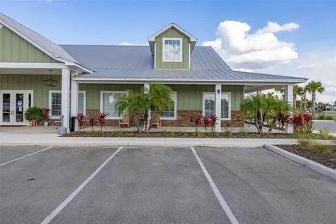 325 Tiki Turn (hwy 630) E Lake Wales FL 33898