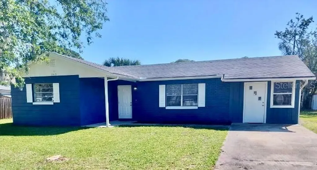 2315 Queen Palm Drive Edgewater FL 32141