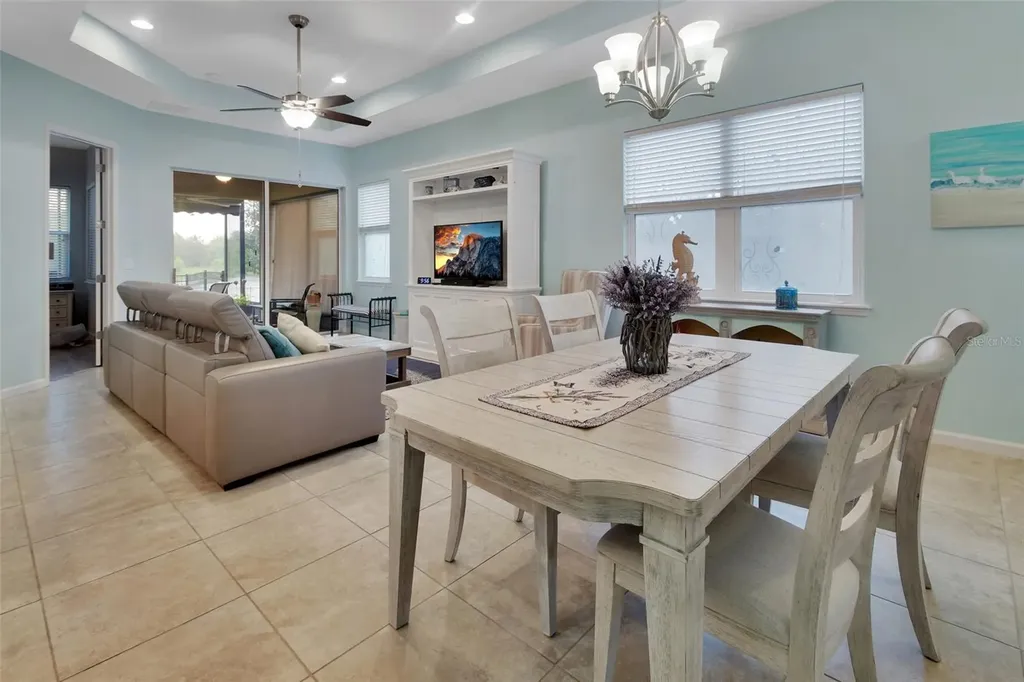 412 Tisbury Court Deland FL 32724