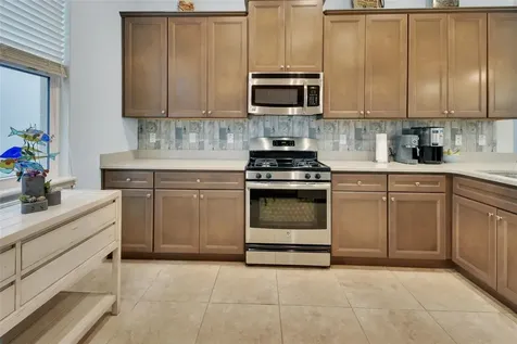 412 Tisbury Court Deland FL 32724
