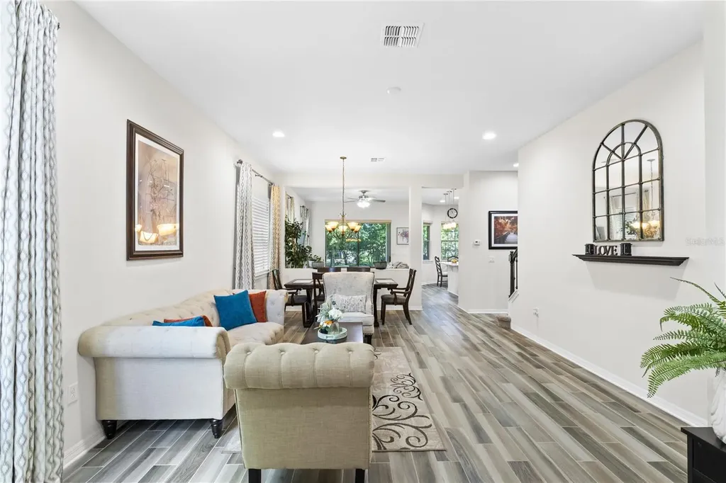 10281 Henbury Street Orlando FL 32832