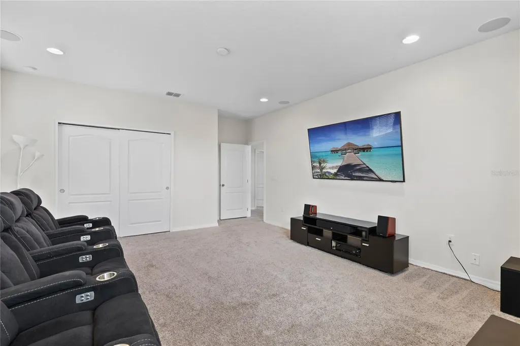 10281 Henbury Street Orlando FL 32832
